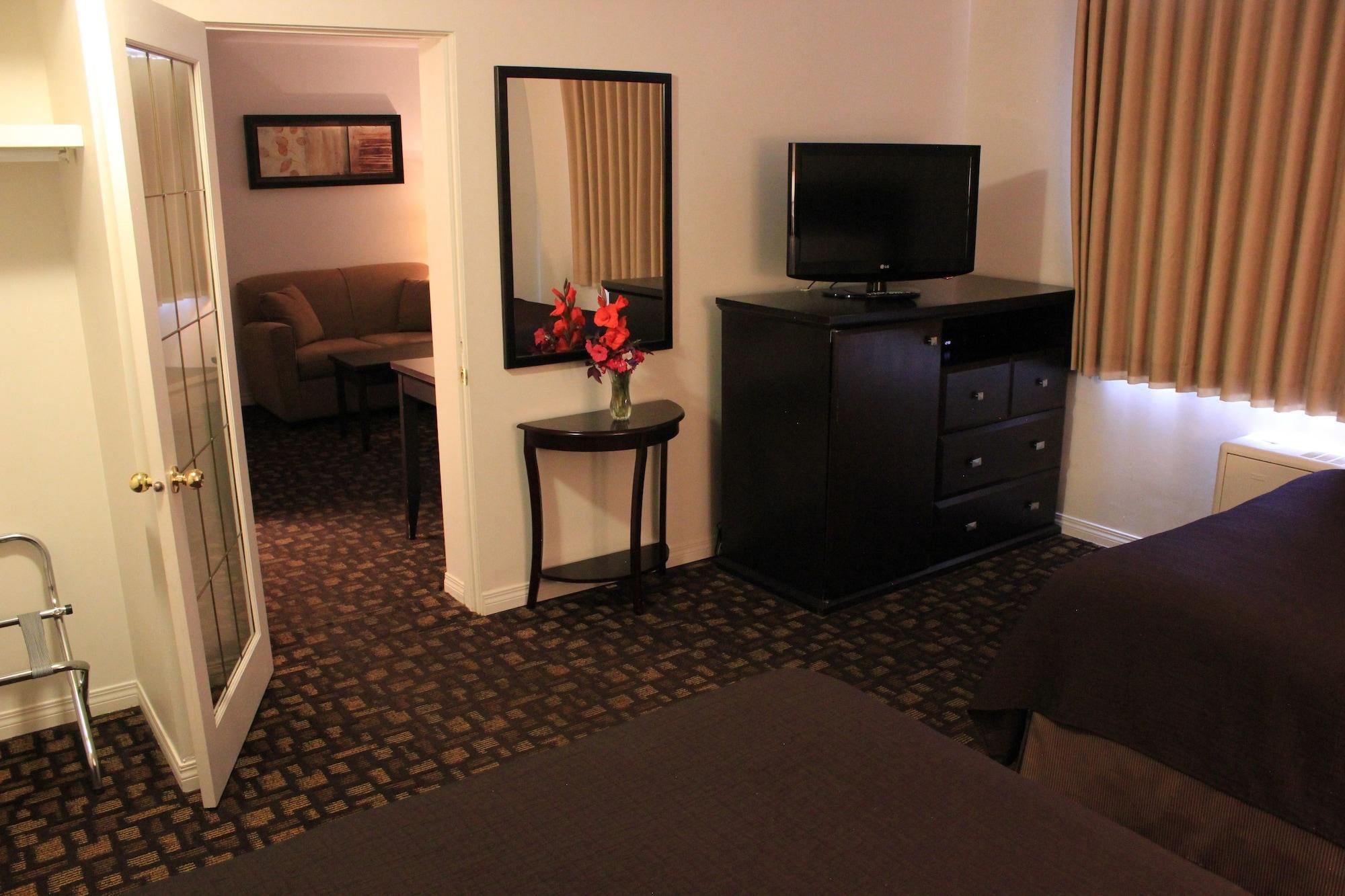 Travelodge By Wyndham Prince Albert Kültér fotó